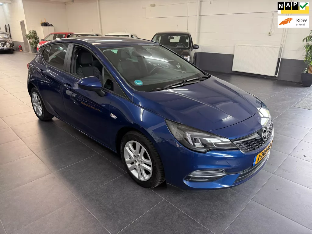 Opel Astra 1.2 Business Executive