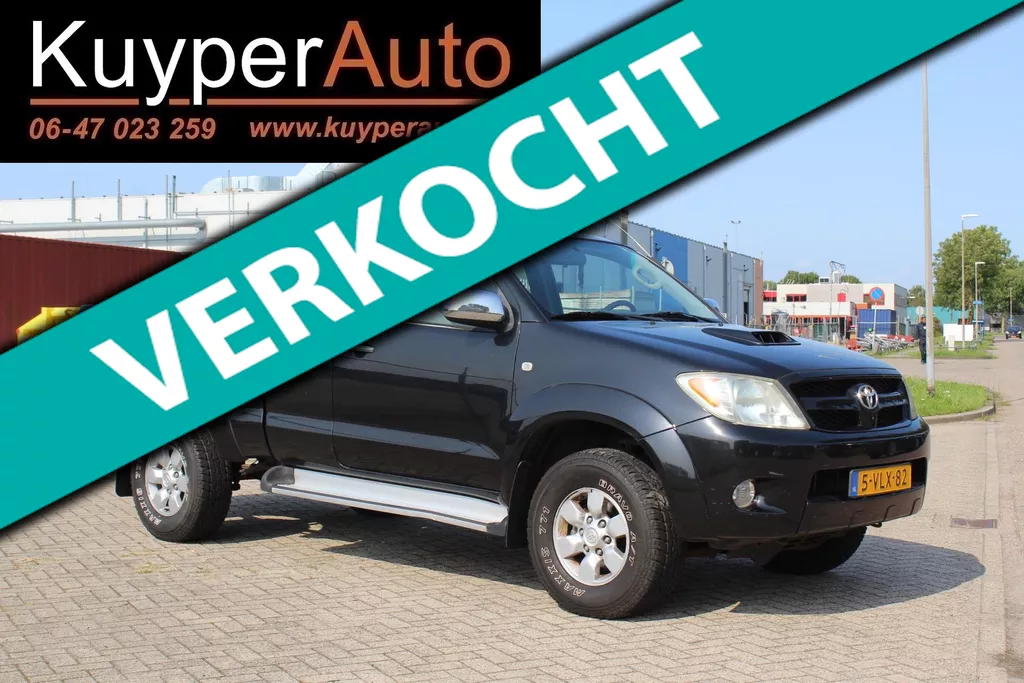 Toyota HiLux 2.5 D-4D LX Xtra Cab TREKHAAK AIRSUSPENSION AIRCO