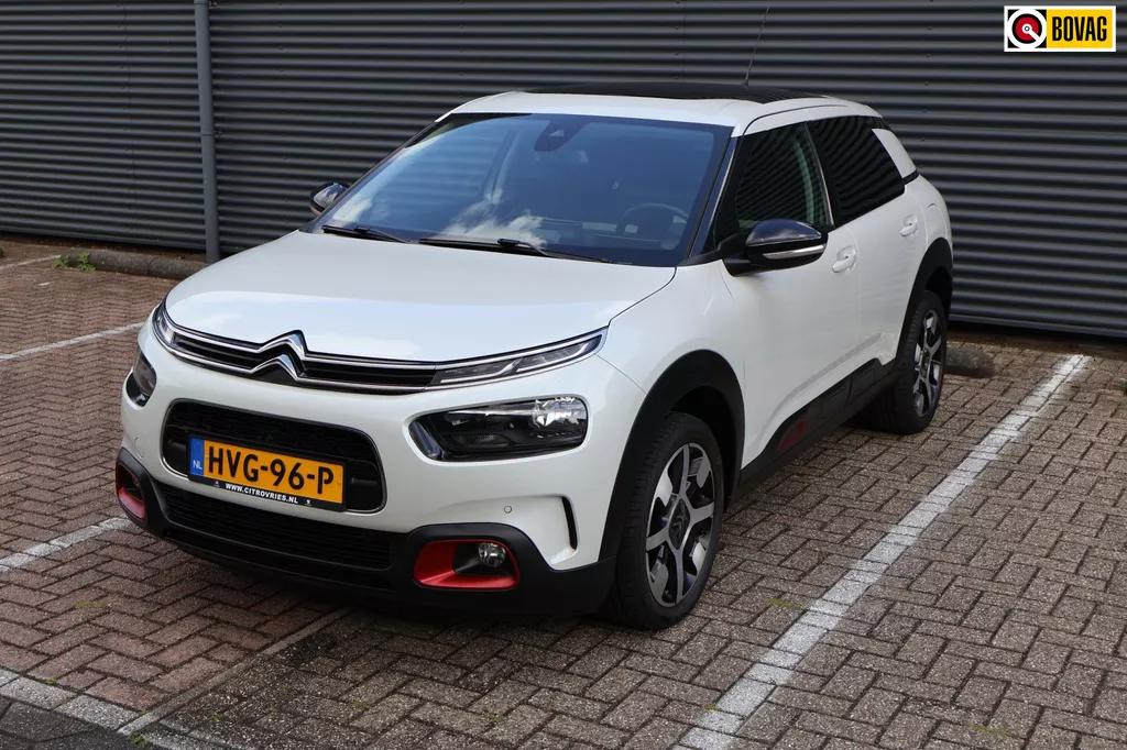 Citroen C4 CACTUS 1.2 PureTech Live Camera Pano PDC Navi Carplay Airco Trekhaak Garantie