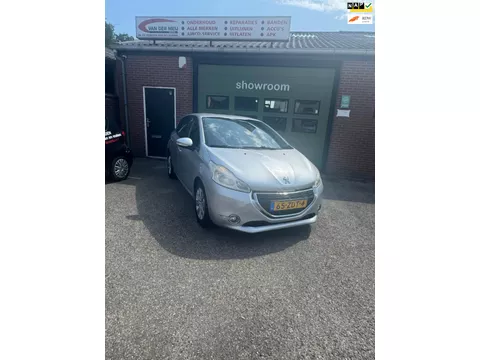 Peugeot 208 1.2 VTi Blue NIEUWE DISTRIBUTIERIEM