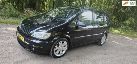 Opel Zafira 2.0-16V OPC VASTE PRIJS GOED LEZEN