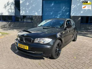 BMW 1-serie 116i Business Line Style, Navi, Cruise,