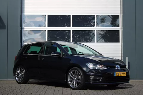Volkswagen Golf 1.4 TSI Connected Series R-Line DSG Clima/Cruise/Navi/Bluetooth/Stoelverwarming/PDC/18"LM/Radio.AUX.USB/Isofix