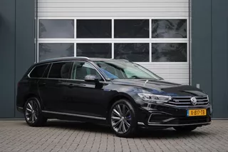 Volkswagen Passat Variant 1.4 TSI PHEV GTE Business ACC/Virtual/LaneAssist/Camera/Stoelverwarming/Massage/Carplay/Android/Trekhaak