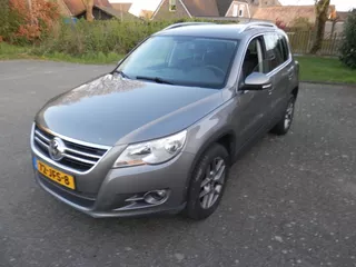 Volkswagen Tiguan 1.4 TSI Sport&Style 4Motion airco navi geen riem maar kettiel