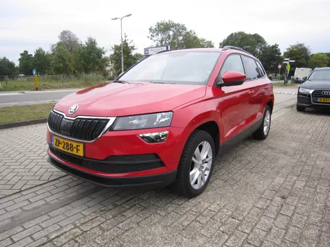 Skoda Karoq 1.0 TSI Aut Ambition Business Navi Cam metallic
