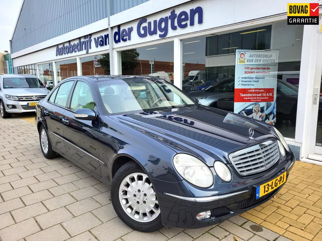 Mercedes-Benz E-Klasse 320 Avantgarde / NL-Auto / 141.000 NAP / Panoramadak / Cruise Control /