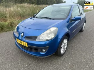 Renault Clio 1.2-16V Dynamique