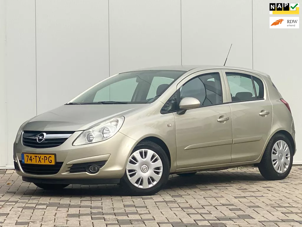 Opel Corsa 1.2-16V Enjoy 5 DEURS AIRCO