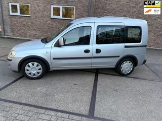 Opel Tour 1.4-16V Essentia ((( NIEUWE APK/ AIRCO)))