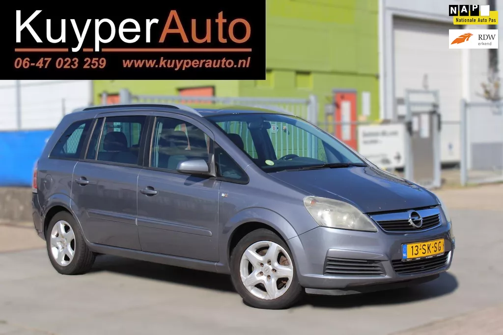Opel Zafira 2.2 Enjoy 7 PERS. TREKHAAK MULTIMEDIA AIRCO