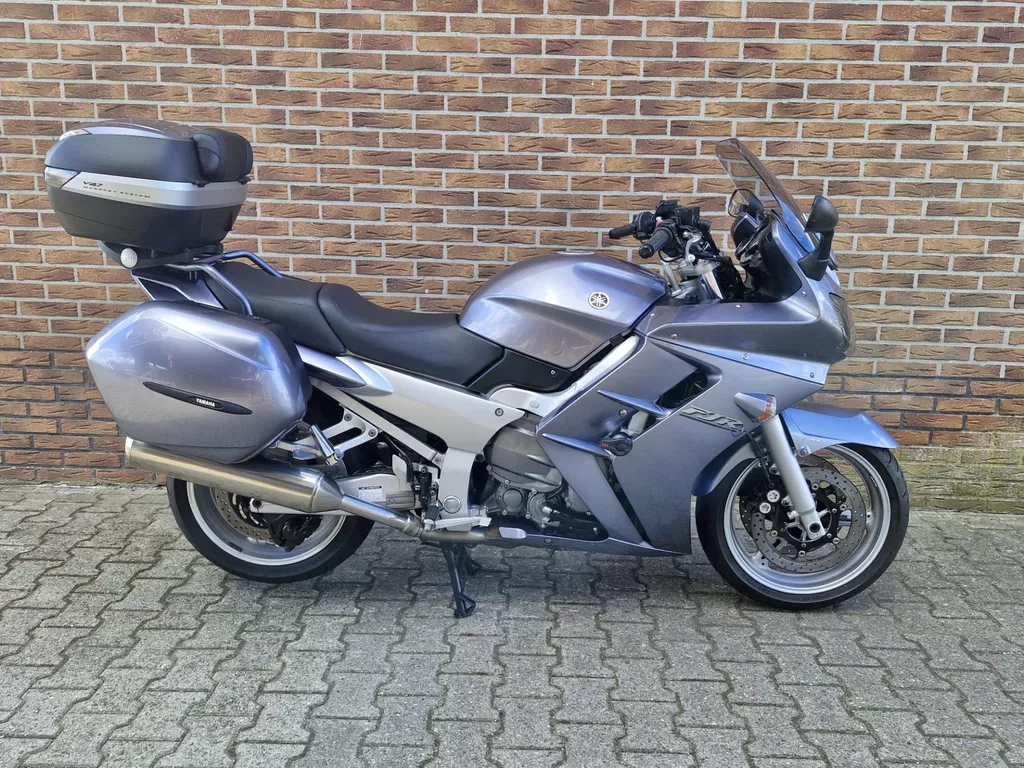 Yamaha Tour FJR 1300 | 2005 | Koffers | Nette motor! | Cardan | FJR1300 ABS