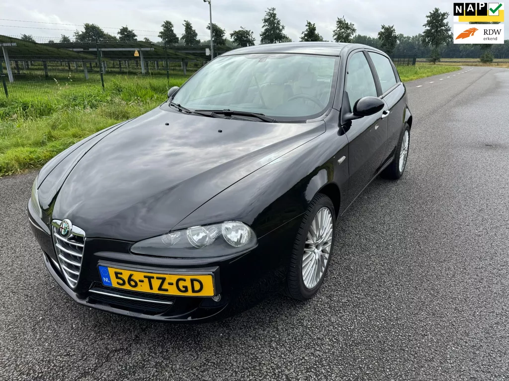 Alfa Romeo 147 1.6 T.Spark Veloce Business, Nieuwe apk, Inruil mogelijk!