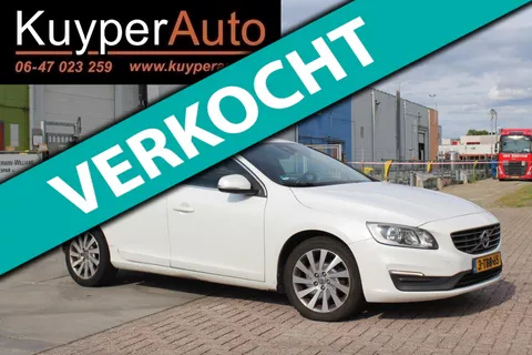 Volvo V60 1.6 D2 Momentum clima navi parkeersensoren verwarmbare stoelen