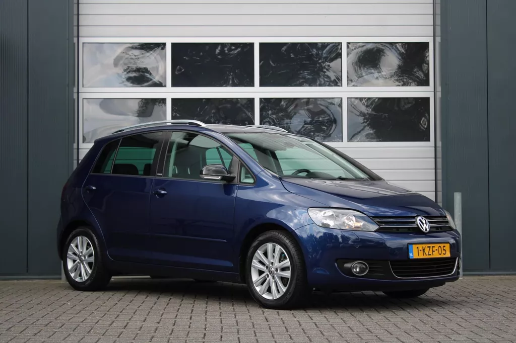 Volkswagen Golf Plus 1.6 TDI Comfortline BlueMotion 105pk Stoelverwarming/Clima/Cruise/PDC/RadioCD.AUX/C.V./16"LM/Isofix/Trekhaak