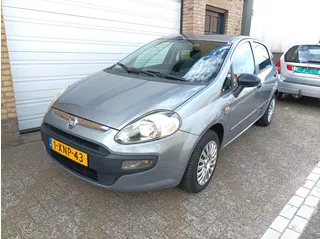 Fiat Punto Evo 1.4 Dynamic 5 Deurs Airco APK 9-2026