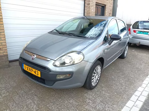 Fiat Punto Evo 1.4 Dynamic 5 Deurs Airco APK 9-2026