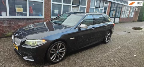 BMW 5-serie Touring M550xd KETTING HOORBAAR diverse gebreken Export Handel