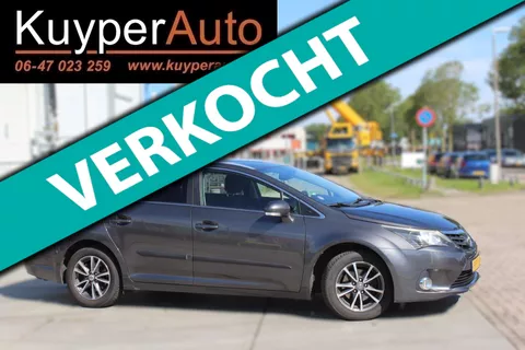 Toyota Avensis Wagon 1.8 VVTi Business navi camera trekhaak clima