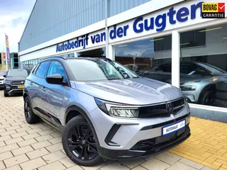 Opel Grandland 1.2 Turbo Ultimate / Carplay & Android / Camera /