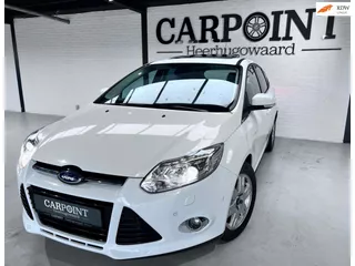 Ford Focus 1.0 EcoBoost Titanium 125PK 2013 Schuifdak Navi Xenon Parkpilot Motor Revisie!