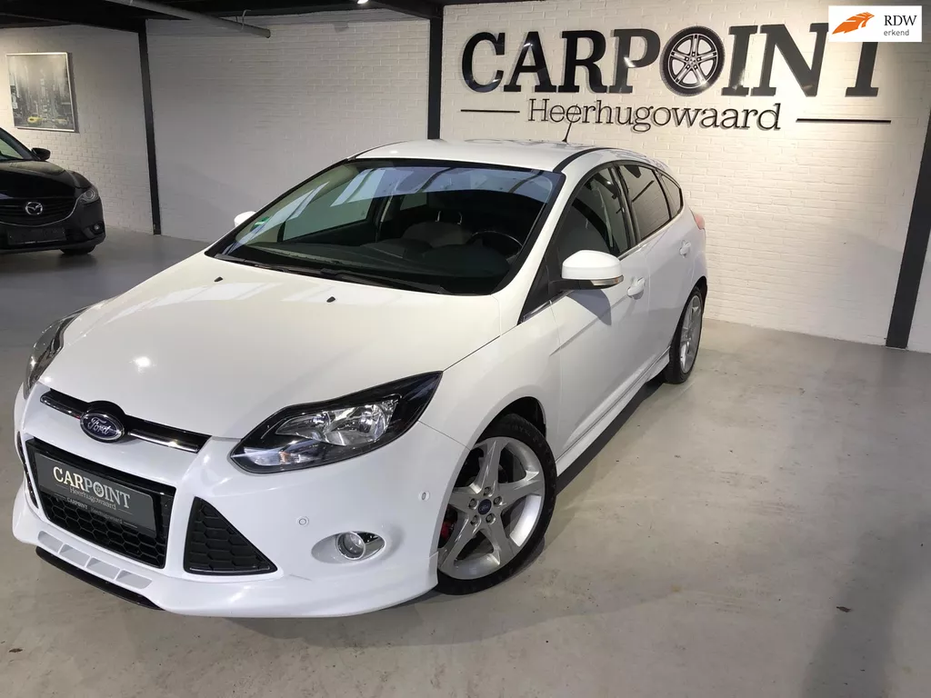 Ford Focus 1.6 EcoBoost Titanium 150PK 2012 ST Line Camera Navi Keyles Cruise Clima Parkpilot Vol opties