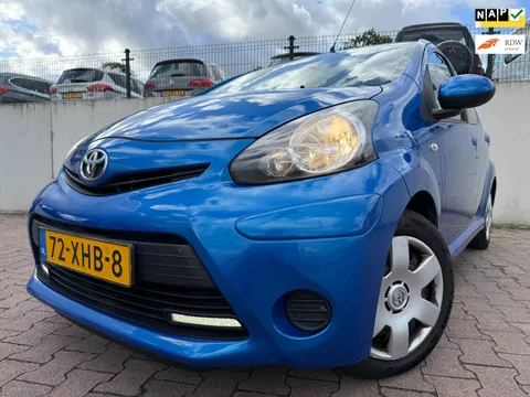 Toyota Aygo 1.0 VVT-i Comfort/LEDER/AIRCO/FACELIFT/APK 04-2026/NIEUWE KOPPELING/