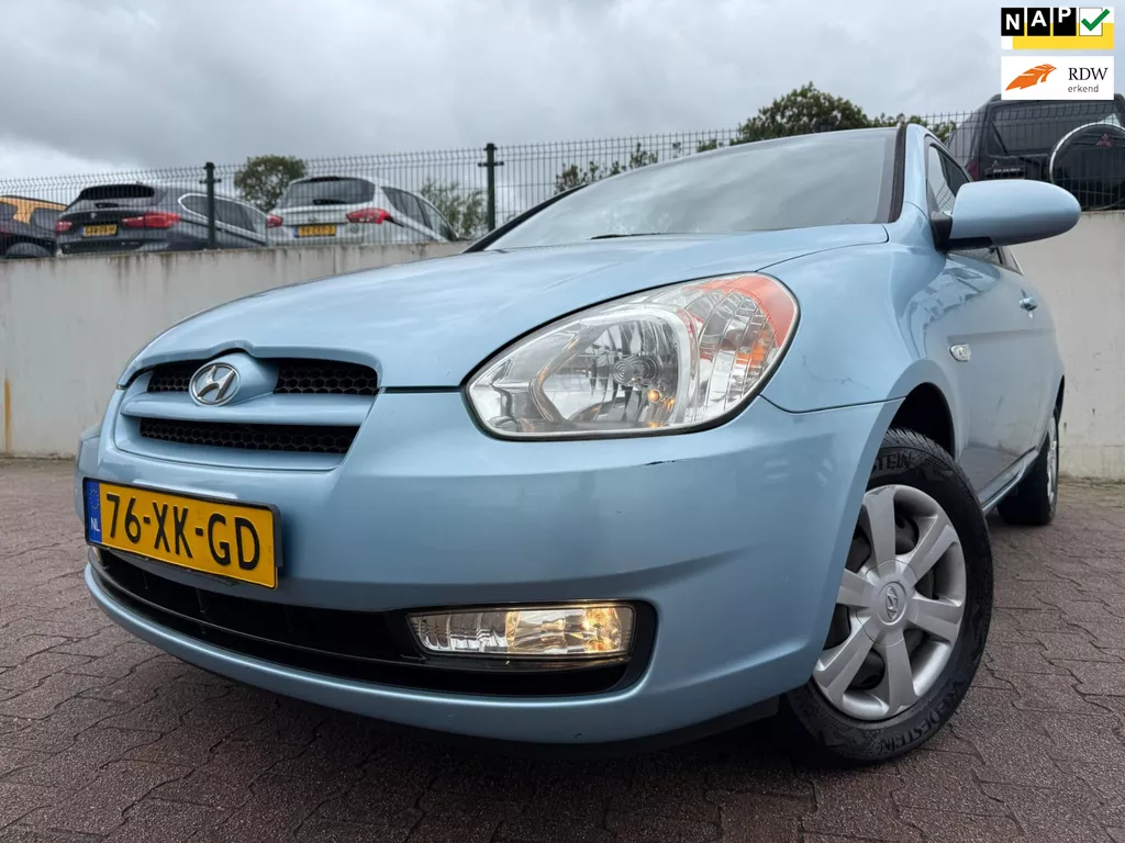 Hyundai Accent 1.4i Dynamic/AIRCO/APK 08-2026/ 105777 KM NAP/NRUILKOOPJE/