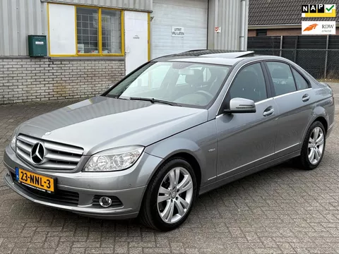 Mercedes-Benz C-klasse 180 CGI 156 PK 6 BAK Bj 2010 BlueEFFICIENCY Elegance LEES TEKST Weinig Km,s 121.707 Ecc Schuifdak Navi 17