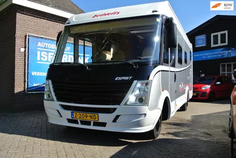 Dethleffs I 6870 Esprit 2.3 JTD 130pk