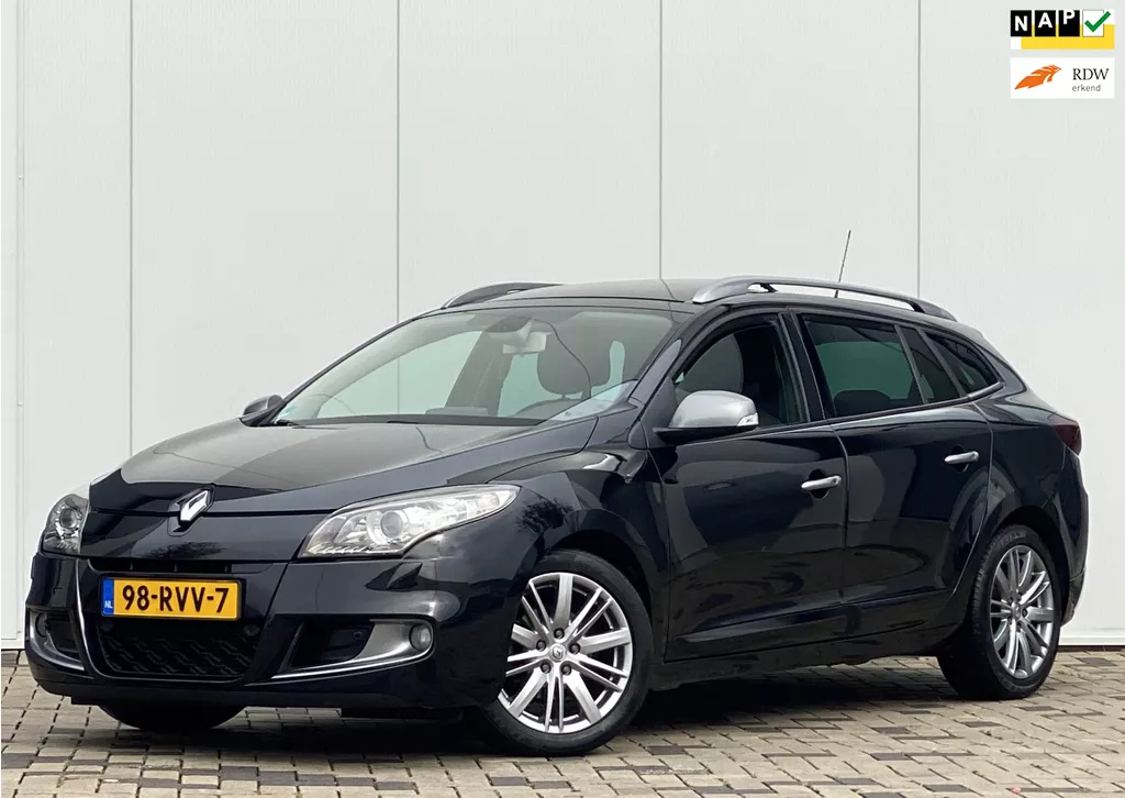Renault Mégane Estate 1.5 dCi GT-Line BOSE AUTOMAAT DUBBELE PANORAMA NAVI KEYLESS