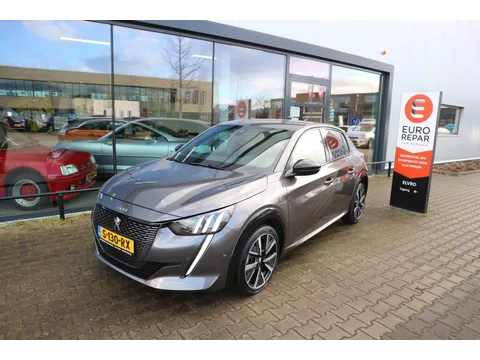 Peugeot 208 1.2 PureTech GT Pack NAVI CAMERA KEYLESS FULL LED 17 INCH RIJKLAARPRIJS!!!!