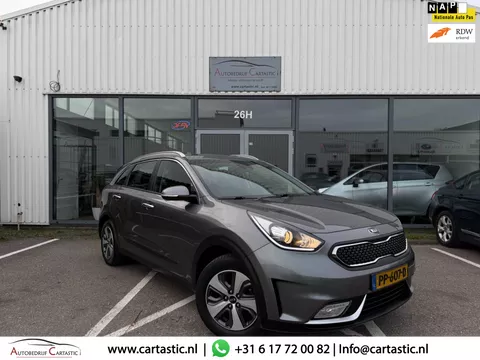 Kia Niro 1.6 GDi Hybrid DynamicLine 1e EIGENAAR | NAVI | CAMERA | HAFLLEER | CLIMA | CRUISE | DEALER ONDERHOUDEN | NAP | APK |