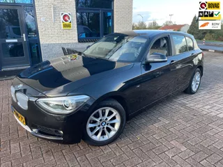 BMW 1-serie 116i Executive- Automaat-nav-bluetooth