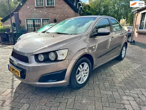 Chevrolet AVEO 1.2 LT NIEUWE APK 11-2025