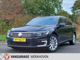 Volkswagen Passat Variant 1.4 TSI GTE Highline | Panorama | Virtual cockpit