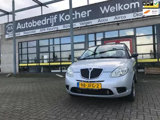 Lancia Ypsilon 1.2 Oro