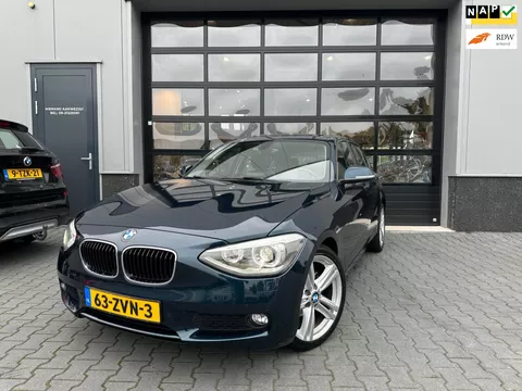 BMW 1-serie 116i Upgrade Edition AUTOMAAT LEER OPEN DAK