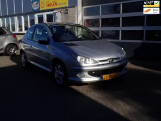 Peugeot 206 1.4-16V Quiksilver