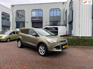 Ford Kuga 1.6 Titanium 4WD AUTOMAAT!!