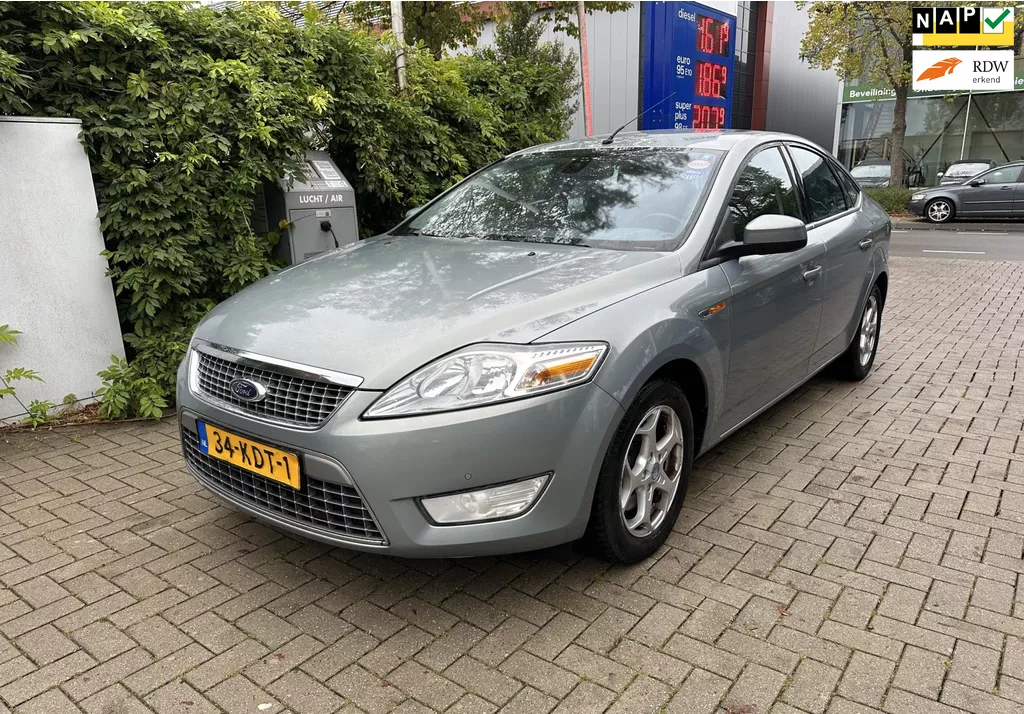 Ford Mondeo 2.0-16V Limited