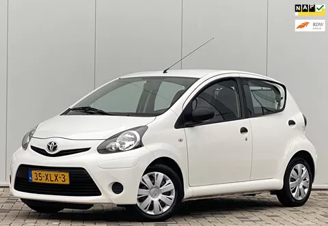 Toyota Aygo 1.0 VVT-i Access 5 deurs dealer onderhouden nette auto