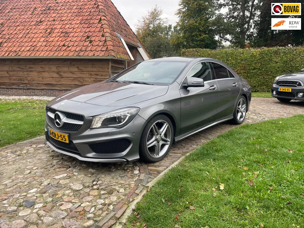 Mercedes-Benz CLA-klasse 200 Ambition-NL AUTO-NAVI-AMG LINE-PDC-18"-HARMAN KARDON-