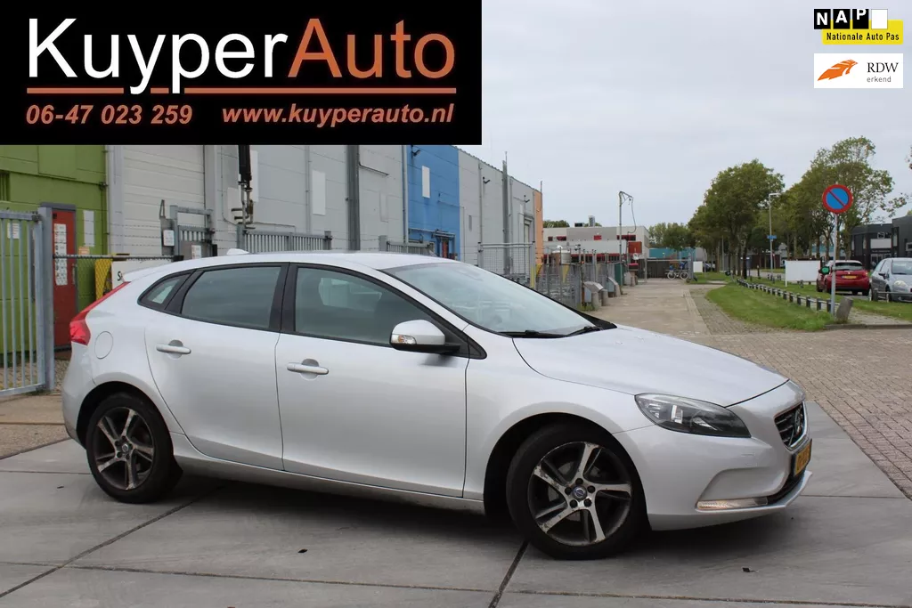 Volvo V40 1.6 D2 dealer onderhouden CAMERA