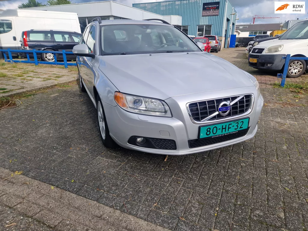 Volvo V70 2.5FT Kinetic