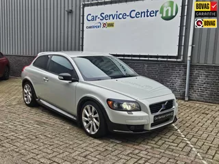 Volvo C30 2.5 T5 Momentum incl 3 maanden garantie