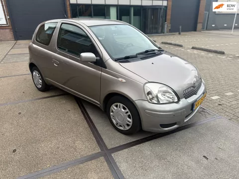 Toyota Yaris 1.3 VVT-i Terra