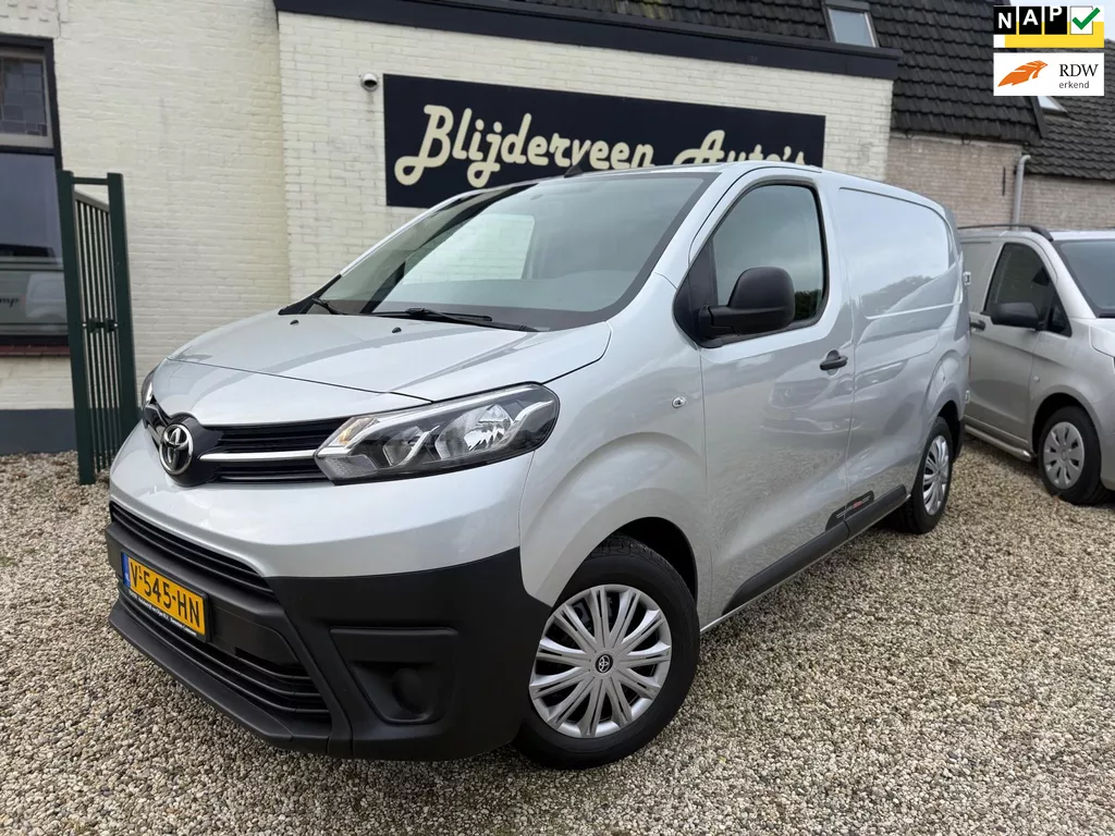 Toyota PROACE Compact 1.6 D-4D Cool Comfort Euro6 | 1e Eigenaar | Dealer Onderhouden | Trekhaak | 3 Pers.