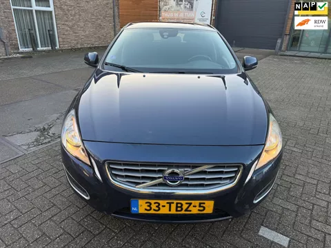 Volvo V60 1.6 T3 Kinetic