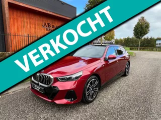 BMW I5 Touring EDrive40 M-Sport, B&W, panorama, trekhaak